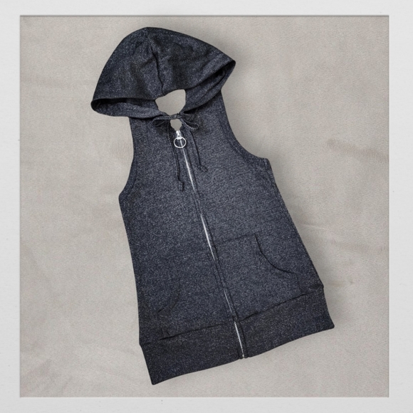 Old Navy Tops - Charcoal Sparkle Hooded Zip Up Sleeveless Top, Women's XS [NWT!]